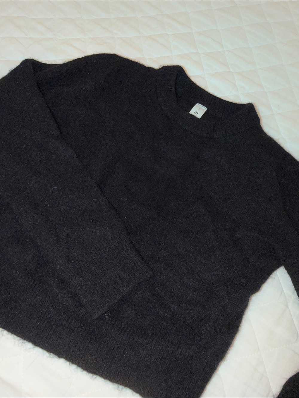 lululemon athletica Black Cropped Crew Sweater - Picture 1 of 3